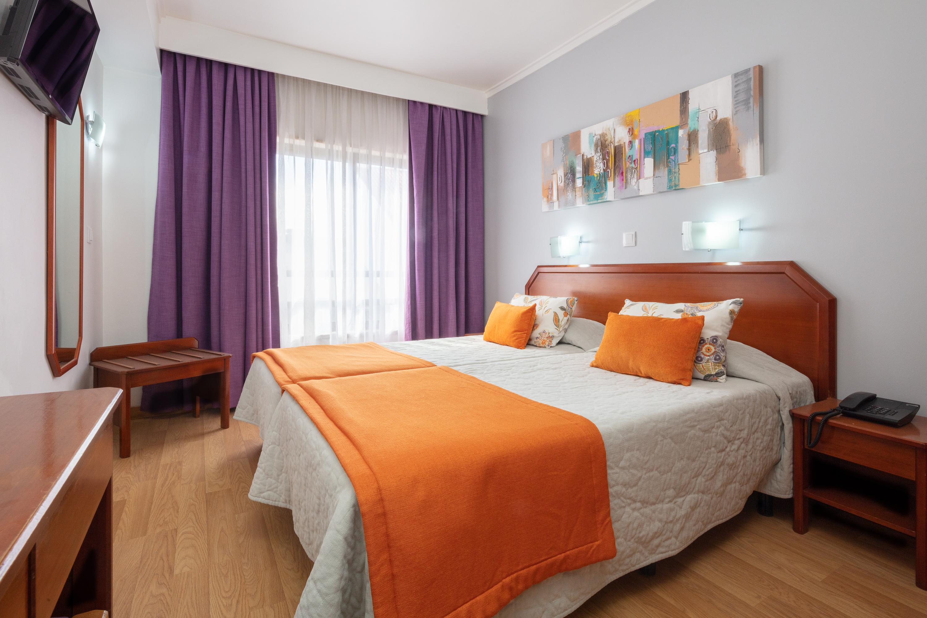 Hotel Anjos Lisbon Bagian luar foto