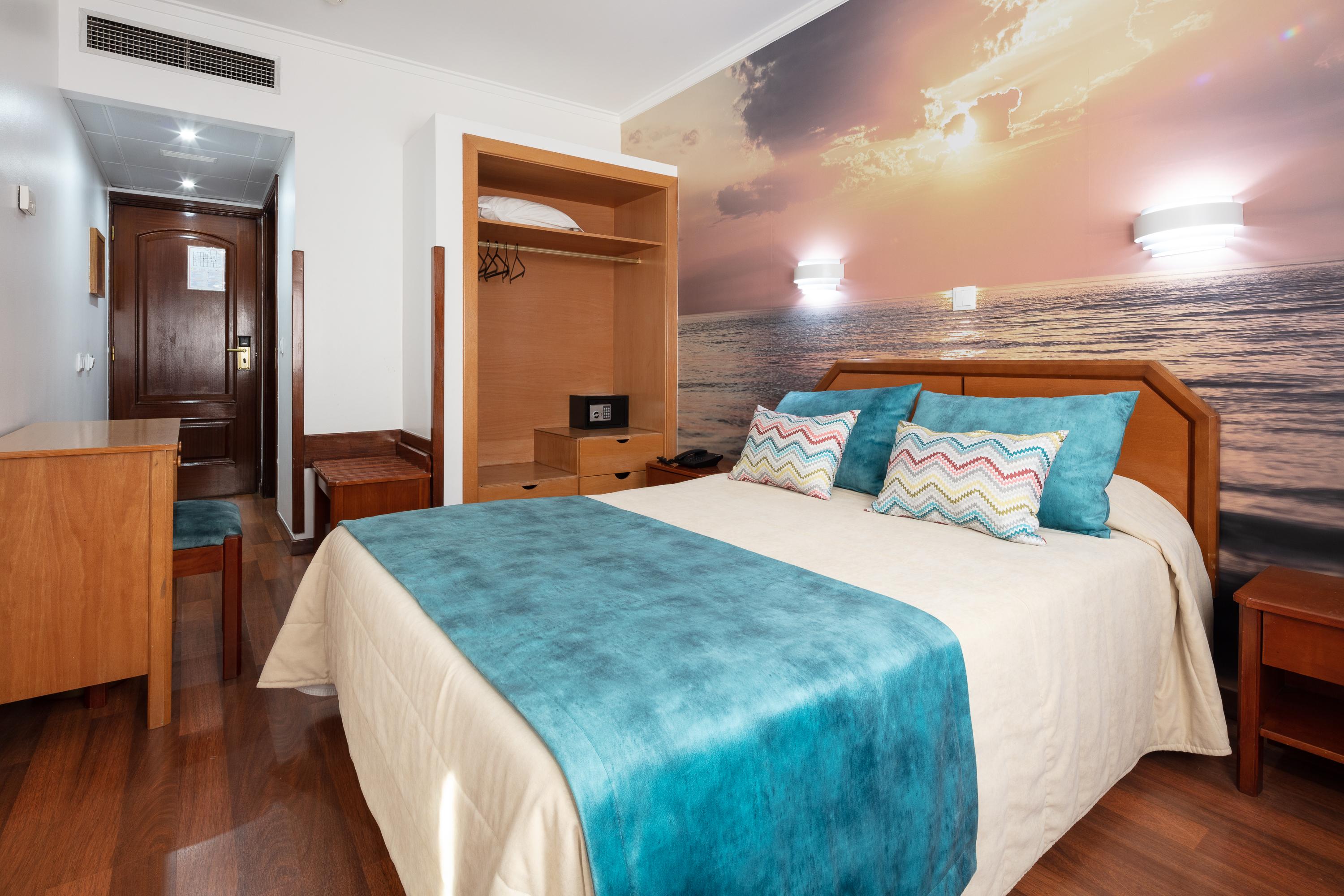 Hotel Anjos Lisbon Bagian luar foto