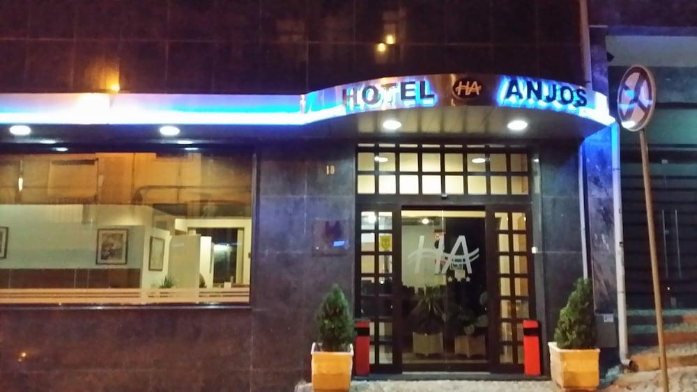 Hotel Anjos Lisbon Bagian luar foto