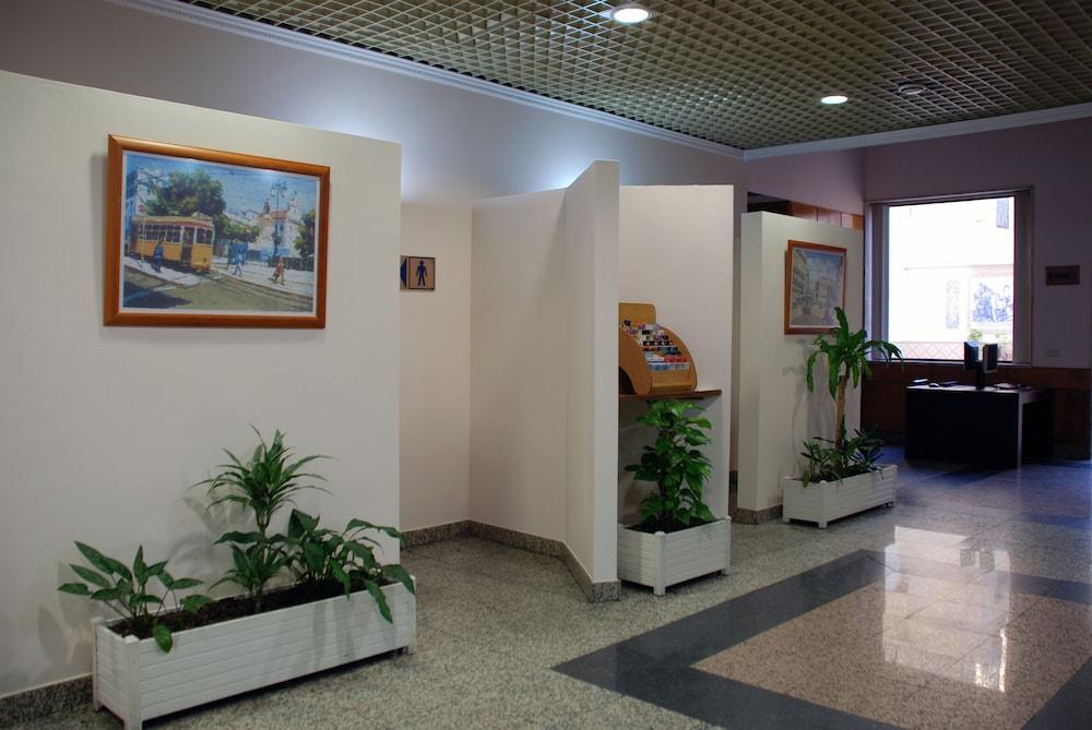 Hotel Anjos Lisbon Bagian luar foto