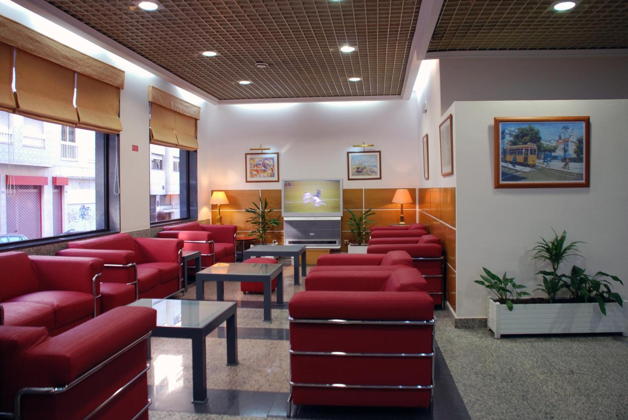 Hotel Anjos Lisbon Bagian luar foto